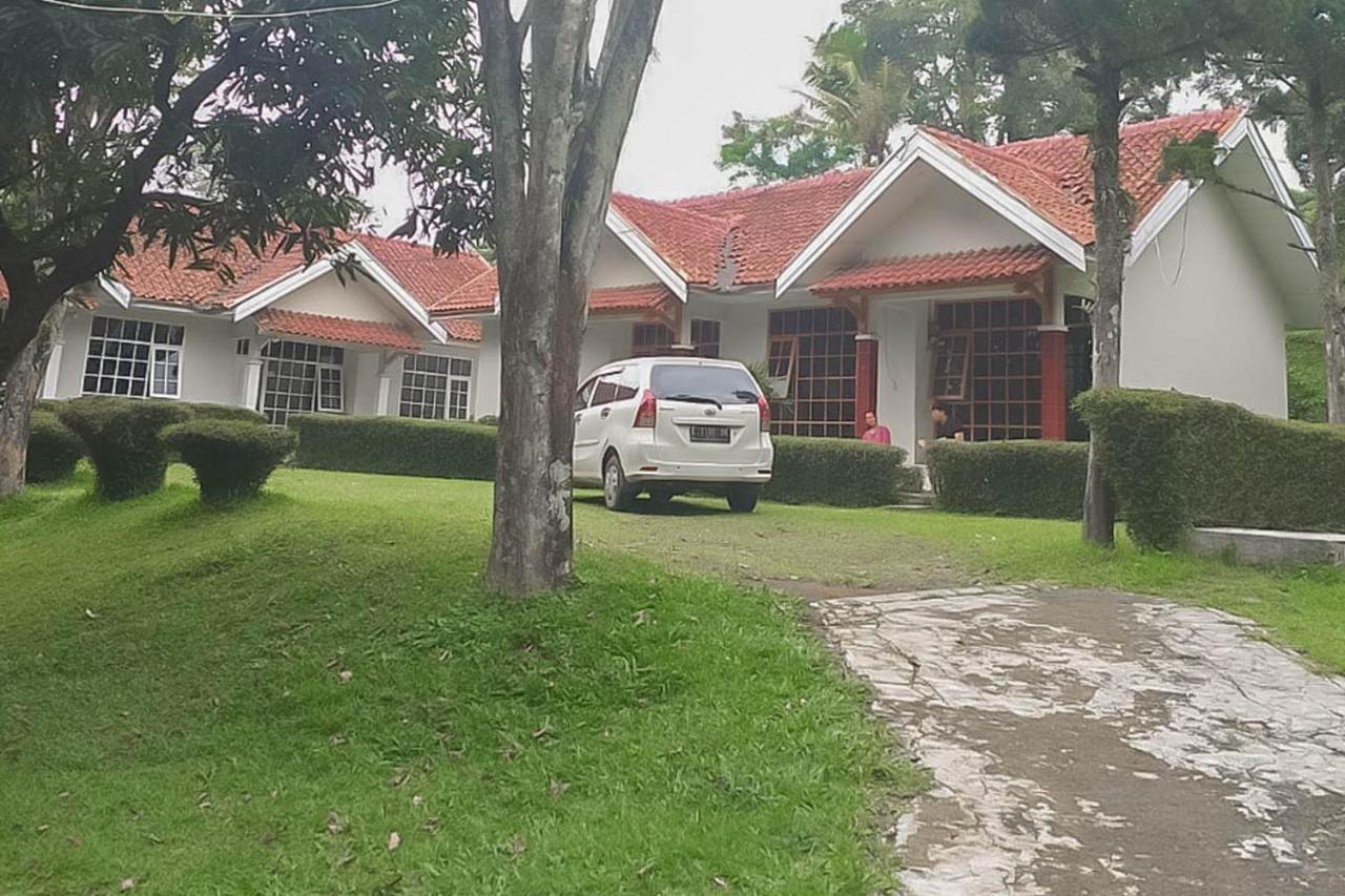 Villa Getsemani Mitra Reddoorz Sangkanurip Bagian luar foto